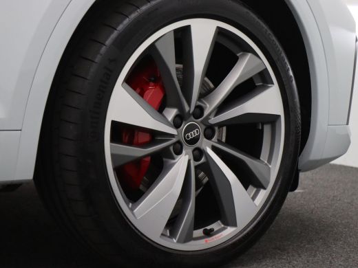 Audi Q5 Sportback 55 TFSI e S edition Competition 367PK S-Tronic Pano-Schuifdak, Trekhaak, Luchtvering, B... ActivLease financial lease