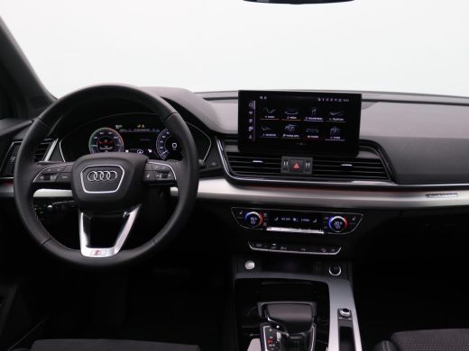 Audi Q5 Sportback 55 TFSI e S edition Competition 367PK S-Tronic Pano-Schuifdak, Trekhaak, Luchtvering, B... ActivLease financial lease