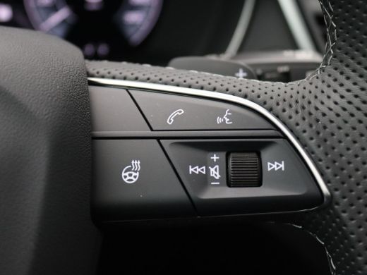 Audi Q5 Sportback 55 TFSI e S edition Competition 367PK S-Tronic Pano-Schuifdak, Trekhaak, Luchtvering, B... ActivLease financial lease