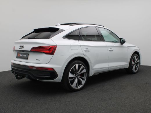 Audi Q5 Sportback 55 TFSI e S edition Competition 367PK S-Tronic Pano-Schuifdak, Trekhaak, Luchtvering, B... ActivLease financial lease