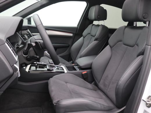 Audi Q5 Sportback 55 TFSI e S edition Competition 367PK S-Tronic Pano-Schuifdak, Trekhaak, Luchtvering, B... ActivLease financial lease
