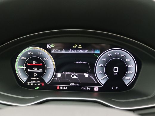 Audi Q5 Sportback 55 TFSI e S edition Competition 367PK S-Tronic Pano-Schuifdak, Trekhaak, Luchtvering, B... ActivLease financial lease
