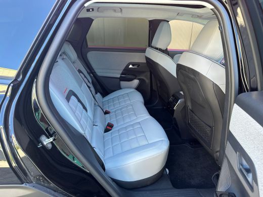 Citroën C5 Aircross Max Comfort Range 73 kWh | Achterbank in delen neerklapbaar | Apple Carplay/Android Auto|telefoon... ActivLease financial lease