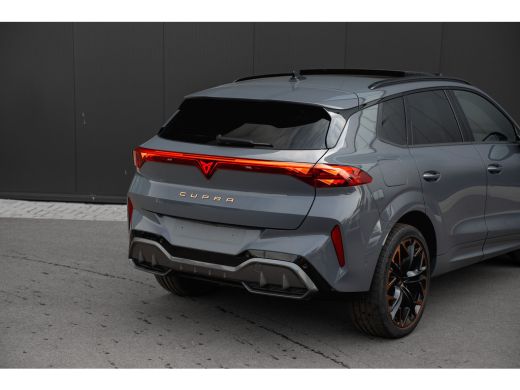 CUPRA Terramar 1.5 TSI e-Hybrid 272pk VZ Performance | Panoramadak | Sennheiser | Alcantara | 360 Camera | 20" ActivLease financial lease