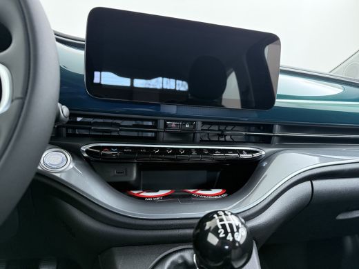 Fiat 500 Torino, (2026) | 10,25" touchscreen radio met Bluetooth, DAB & USB | Apple Carplay&reg; / Android Aut... ActivLease financial lease