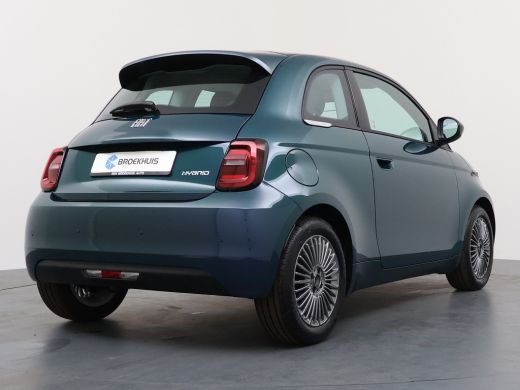 Fiat 500 Torino, (2026) | 10,25" touchscreen radio met Bluetooth, DAB & USB | Apple Carplay&reg; / Android Aut... ActivLease financial lease