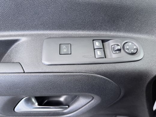 Fiat Dobl&ograve; 1.5 BlueHDI 100 L1 | BPM VRIJ | Achteruitrijcamera | Cruise control | Dodehoek detectie ActivLease financial lease