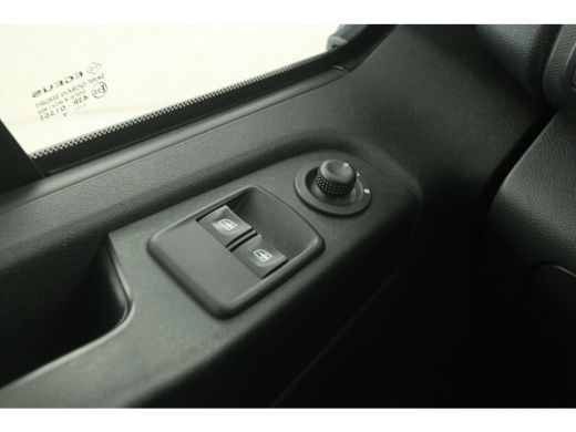 Fiat Talento 1.6 MJ L1H1 | Airco | Camera | 3 Zits | Trekhaak | Imperiaal | Elektrpakket ActivLease financial lease