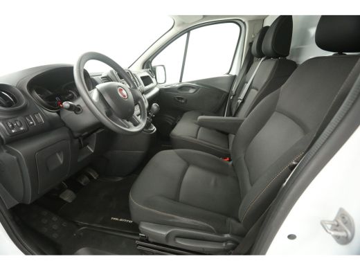 Fiat Talento 1.6 MJ L1H1 | Airco | Camera | 3 Zits | Trekhaak | Imperiaal | Elektrpakket ActivLease financial lease