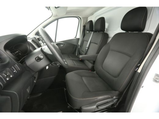 Fiat Talento 1.6 MJ L1H1 | Airco | Camera | 3 Zits | Trekhaak | Imperiaal | Elektrpakket ActivLease financial lease