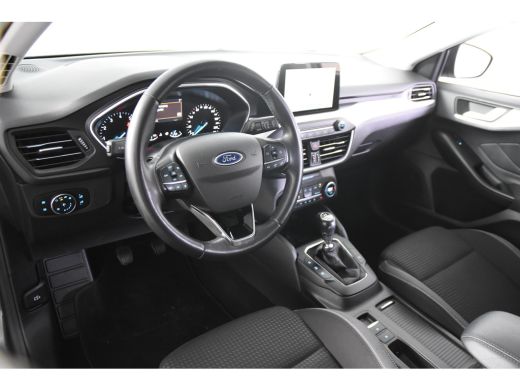 Ford Focus Hybrid Titanium *1ste Eigenaar*Navigatie*Stoelverwarming*Camera* ActivLease financial lease