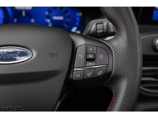 Ford Focus 155pk EcoBoost Hybrid ST Line X | 100% dealer o. h | Panoramadak | B&O Audio | 18'' | Winter-pack... ActivLease financial lease