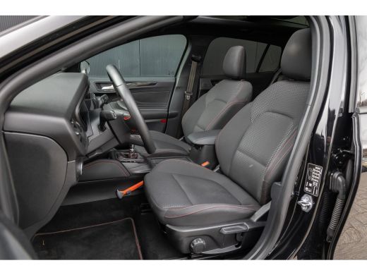 Ford Focus 155pk EcoBoost Hybrid ST Line X | 100% dealer o. h | Panoramadak | B&O Audio | 18'' | Winter-pack... ActivLease financial lease