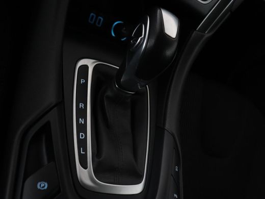 Ford Mondeo 2.0 IVCT HEV Titanium | Stoelverwarming | Carplay | Keyless | Navigatie | Climate control | Parke... ActivLease financial lease