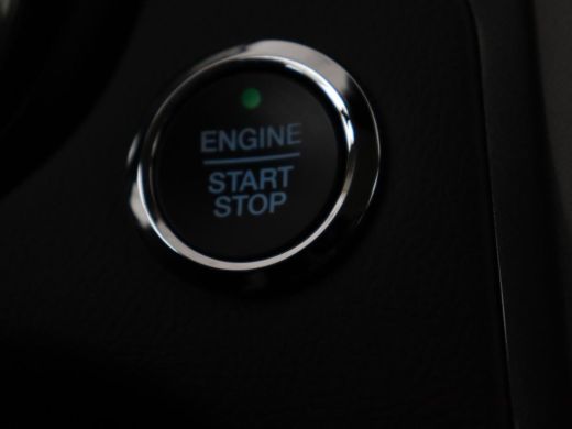 Ford Mondeo 2.0 IVCT HEV Titanium | Stoelverwarming | Carplay | Keyless | Navigatie | Climate control | Parke... ActivLease financial lease