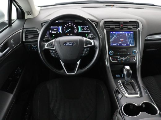 Ford Mondeo 2.0 IVCT HEV Titanium | Stoelverwarming | Carplay | Keyless | Navigatie | Climate control | Parke... ActivLease financial lease