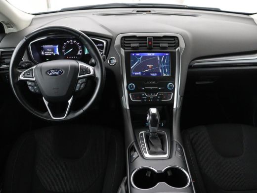 Ford Mondeo 2.0 IVCT HEV Titanium | Stoelverwarming | Carplay | Keyless | Navigatie | Climate control | Parke... ActivLease financial lease