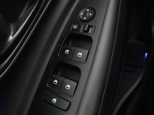 Hyundai i20 1.0 T-GDI Comfort | Trekhaak | Caplay | Camera | Dodehoek detectie | Airco | Cruise control | DAB... ActivLease financial lease