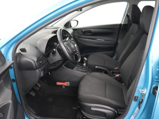 Hyundai i20 1.0 T-GDI Comfort | Trekhaak | Caplay | Camera | Dodehoek detectie | Airco | Cruise control | DAB... ActivLease financial lease