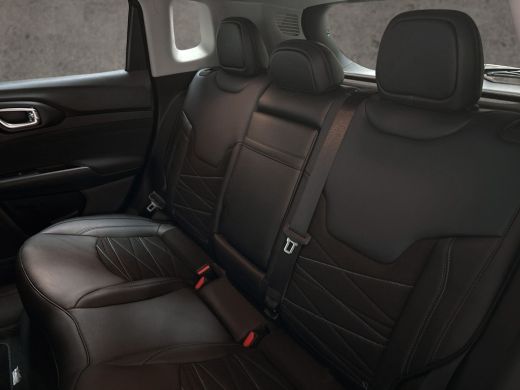 Jeep Compass 4xe 240 Plug-in Hybrid Electric Sport 240Pk Automaat (VIRTUAL COCKPIT, APPLE CARPLAY, GROOT NAVI,... ActivLease financial lease