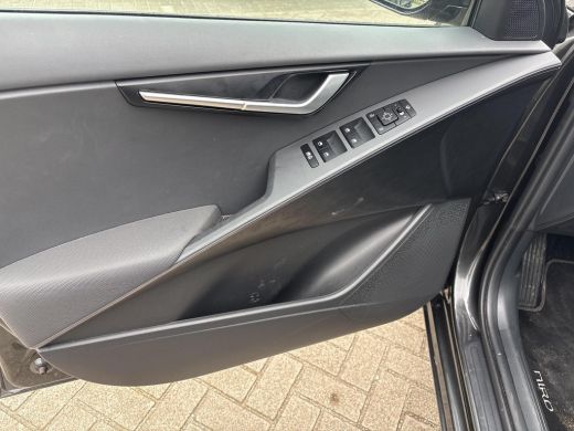 Kia Niro 1.6 GDi Hybrid DynamicPlusLine | Leder | Schuifdak | HUD | Elec a.klep | ActivLease financial lease