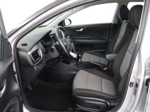 Kia Stonic 1.2 MPi ComfortPlusLine Navigator | Trekhaak | Carplay | Camera | Navigatie | Cruise control | Ai... ActivLease financial lease