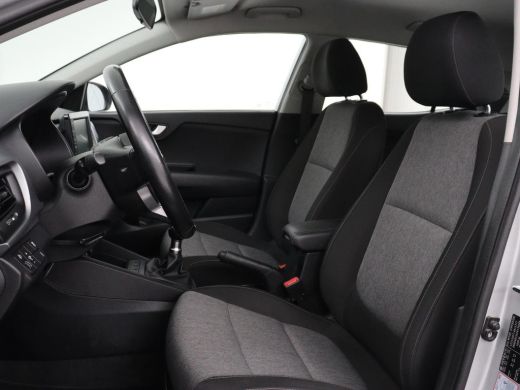 Kia Stonic 1.2 MPi ComfortPlusLine Navigator | Trekhaak | Carplay | Camera | Navigatie | Cruise control | Ai... ActivLease financial lease