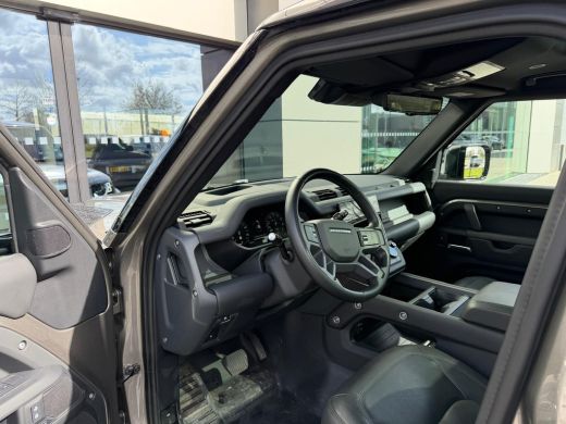 Land Rover Defender 110 P300e X-Dynamic HSE | Towing Pack | 22 inch | Head-up | Black Pack | Cold Climate | Koelbox |... ActivLease financial lease