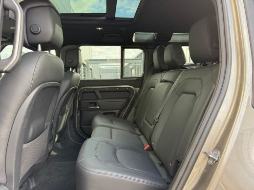 Land Rover Defender 110 P300e X-Dynamic HSE | Towing Pack | 22 inch | Head-up | Black Pack | Cold Climate | Koelbox |... ActivLease financial lease
