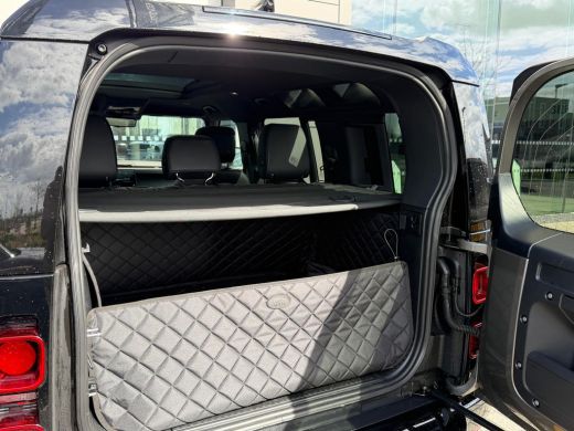 Land Rover Defender 110 P300e X-Dynamic HSE | Towing Pack | 22 inch | Head-up | Black Pack | Cold Climate | Koelbox |... ActivLease financial lease