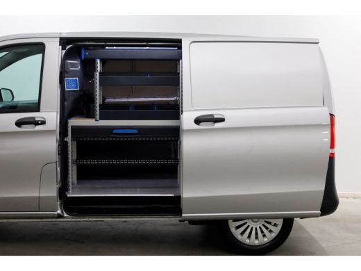 Mercedes-Benz Vito 114 CDI 136pk Compact 9G Automaat 2x Schuifdeur/LED/Camera/Inrichting 09-2022 ActivLease financial lease