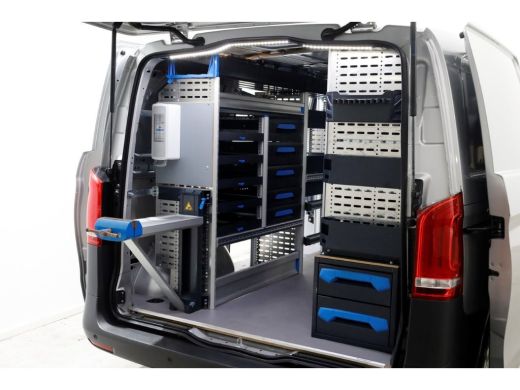 Mercedes-Benz Vito 114 CDI 136pk Compact 9G Automaat 2x Schuifdeur/LED/Camera/Inrichting 09-2022 ActivLease financial lease