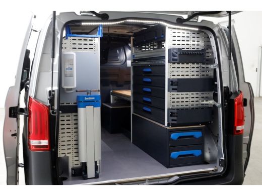 Mercedes-Benz Vito 114 CDI 136pk Compact 9G Automaat 2x Schuifdeur/LED/Camera/Inrichting 09-2022 ActivLease financial lease