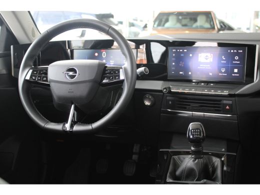 Opel Astra 1.2 Level 2 | Navigatie | Apple carplay | Parkeersensoren voor en achter | Climate control | ActivLease financial lease