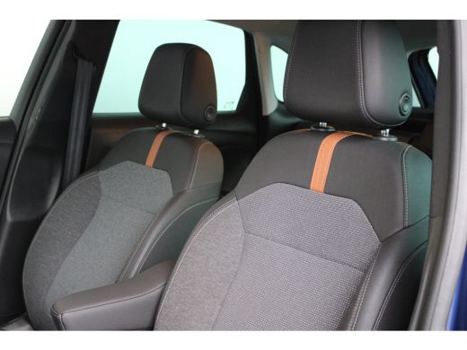 Opel Crossland 1.2 Turbo Elegance 110PK | Achterbank in delen neerklapbaar | Achteruitrijcamera | Afwijkende dak... ActivLease financial lease