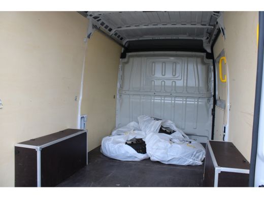 Opel Movano 2.2D 180pk S&S L2H2 3.5t | Automaat | Camera | 3-Zits | Parkeersensoren rondom | Winter & zomerse... ActivLease financial lease