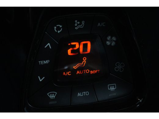 Peugeot 108 1.0 e-VTi Allure | Camera | Limiter | Carplay | Climate | DAB | LMV 15" | Camera | Limiter | Carp... ActivLease financial lease