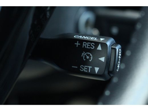 Peugeot 108 1.0 e-VTi Allure | Camera | Limiter | Carplay | Climate | DAB | LMV 15" | Camera | Limiter | Carp... ActivLease financial lease