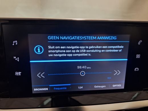 Peugeot 2008 1.2 PureTech Active Pack | Achteruitrijcamera | Airco (automatisch) | Apple Carplay/Android Auto|... ActivLease financial lease