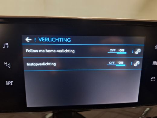 Peugeot 2008 1.2 PureTech Active Pack | Achteruitrijcamera | Airco (automatisch) | Apple Carplay/Android Auto|... ActivLease financial lease