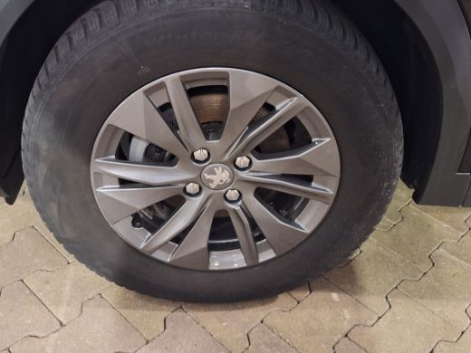 Peugeot 2008 1.2 PureTech Active Pack | Achteruitrijcamera | Airco (automatisch) | Apple Carplay/Android Auto|... ActivLease financial lease