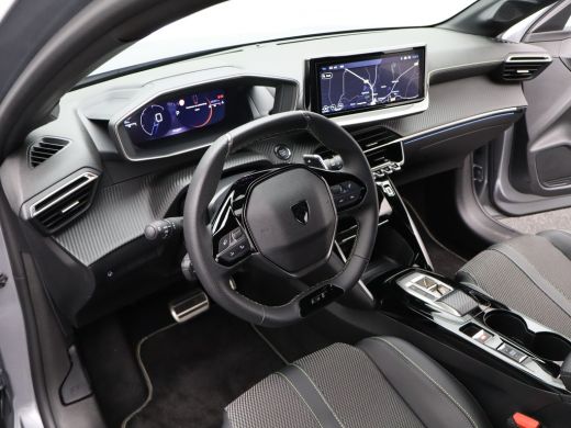 Peugeot 208 1.2 Hybrid 145 e-DCS6 GT | Camera voor | Climate | Adaptive Cruise Control ActivLease financial lease
