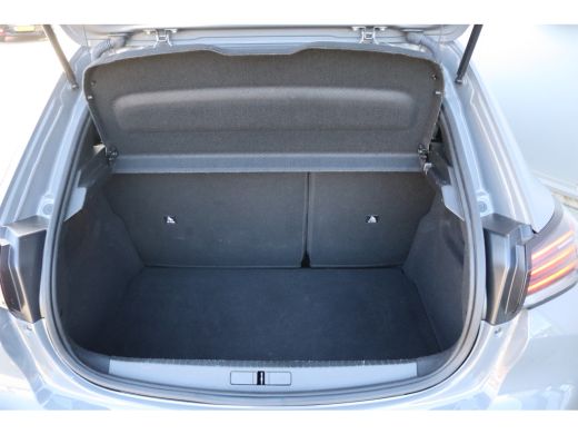 Peugeot 208 1.2 PureT. 100PK Allure Carplay-android/Parkeerhulp/Cruise-control ActivLease financial lease