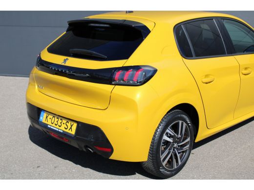 Peugeot 208 1.2 PureTech Allure Pack | Navi by app | Camera | 3D Instrumentenpaneel | All season | 1e Eigenaa... ActivLease financial lease