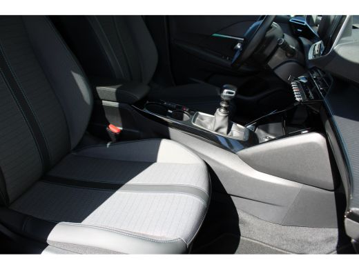 Peugeot 208 1.2 PureTech Allure Pack | Navi by app | Camera | 3D Instrumentenpaneel | All season | 1e Eigenaa... ActivLease financial lease