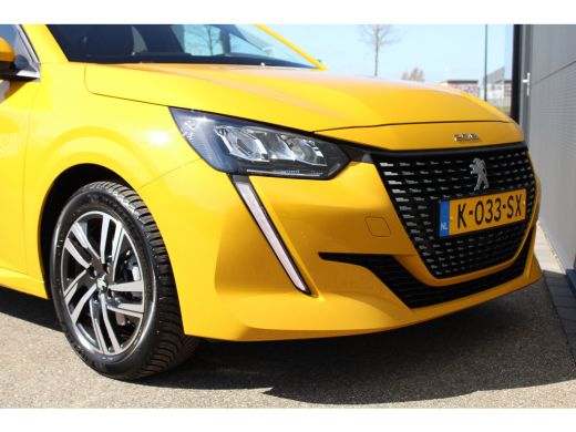 Peugeot 208 1.2 PureTech Allure Pack | Navi by app | Camera | 3D Instrumentenpaneel | All season | 1e Eigenaa... ActivLease financial lease
