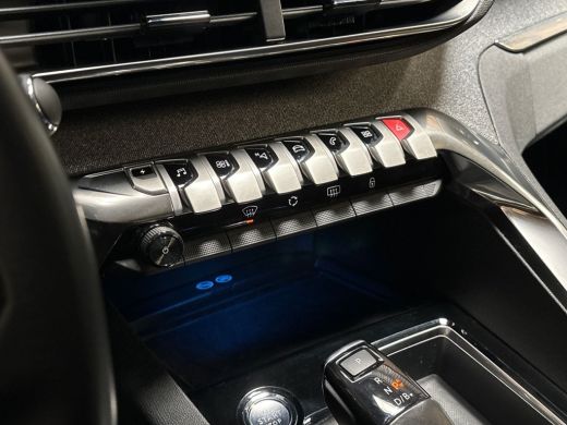 Peugeot 3008 Hybrid 225 Allure Sport 225Pk Automaat (APPLE CARPLAY, GROOT NAVI, LEDER, 360 CAMERA, SPORTSTOELE... ActivLease financial lease