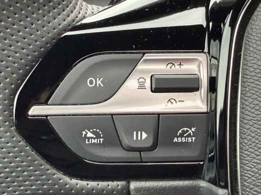 Peugeot 308 SW 180pk Plug-in Hybrid GT (Elektrisch Schuifdak - Elektrische Klep - Leder/Alcantara incl Stoelv... ActivLease financial lease