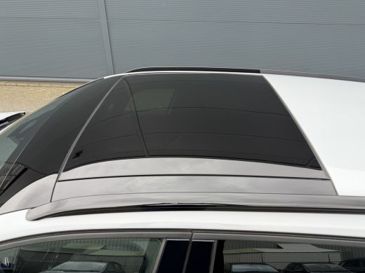 Peugeot 308 SW 180pk Plug-in Hybrid GT (Elektrisch Schuifdak - Elektrische Klep - Leder/Alcantara incl Stoelv... ActivLease financial lease