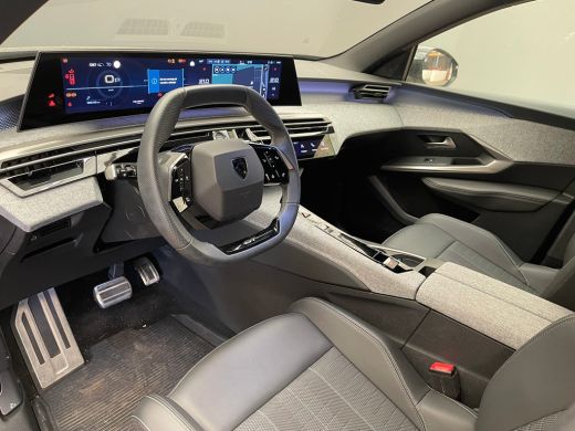 Peugeot 5008 1.2 HYBRID 145PK 7-ZITS GT AUTOMAAT Adaptieve Cruise! | 19LMV | 7Pers! | Keyless | Camera | Leder... ActivLease financial lease